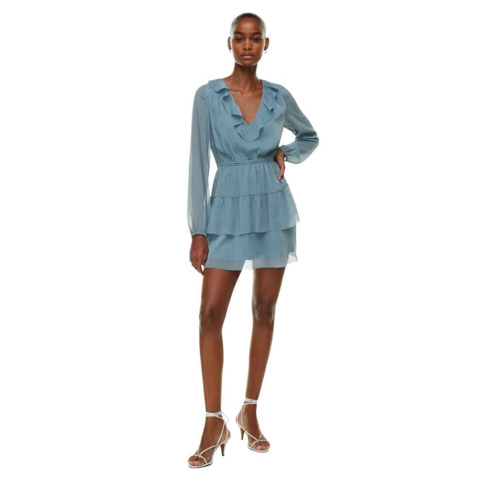 Aritzia Little Moon lido dress in blueprint Medium